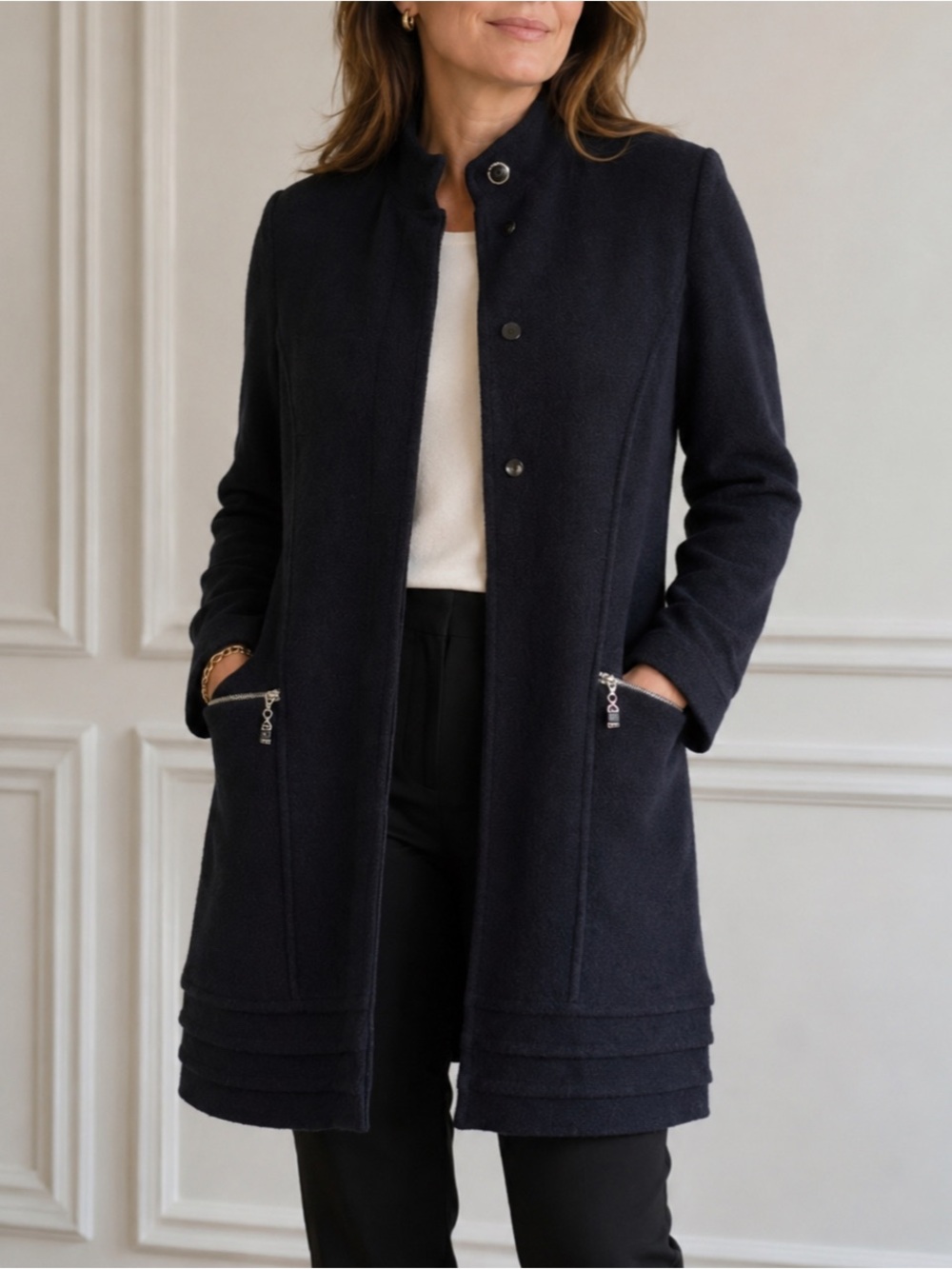 Vintage St. John Black Wool Blend  Coat  Size 6 Long Blazer